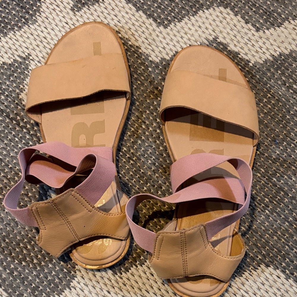 Sorel Tan and Pink Women's Sandals